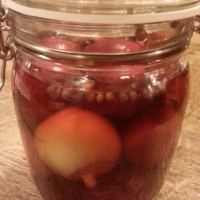 RAW PICKLED ONIONS